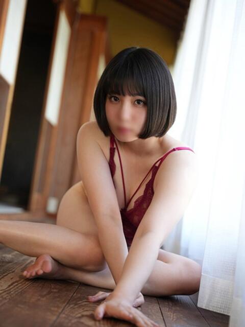 ゆい 梅田人妻秘密倶楽部(出張M性感)
