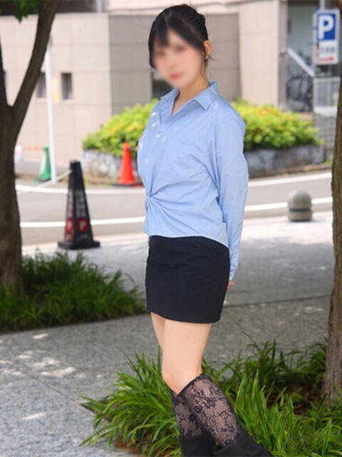 桃瀬るな 渋谷ミルク（派遣型オナクラ(手コキ)）