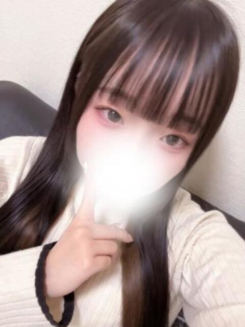 低身長童顔ロリ系りのんちゃん ロイヤル　アテンダー（デリヘル）