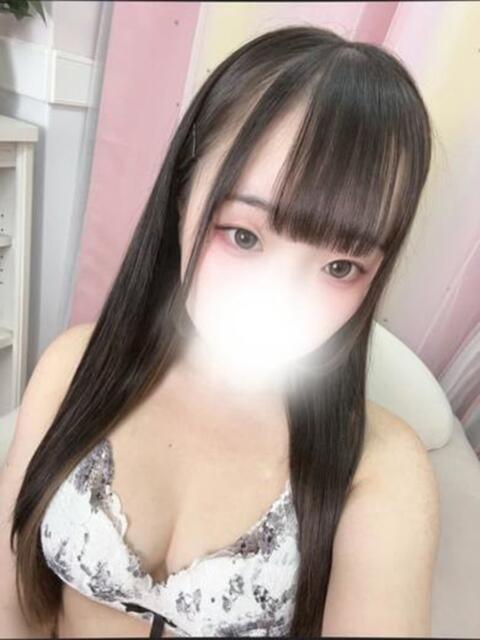 低身長童顔ロリ系りのんちゃん ロイヤル　アテンダー（デリヘル）