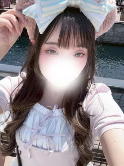 低身長童顔ロリ系りのんちゃん ロイヤル　アテンダー（デリヘル）