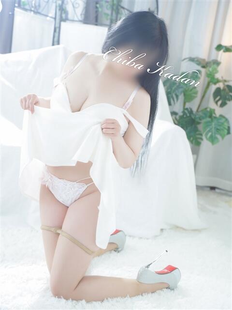みなみ 千葉人妻花壇(人妻デリヘル)