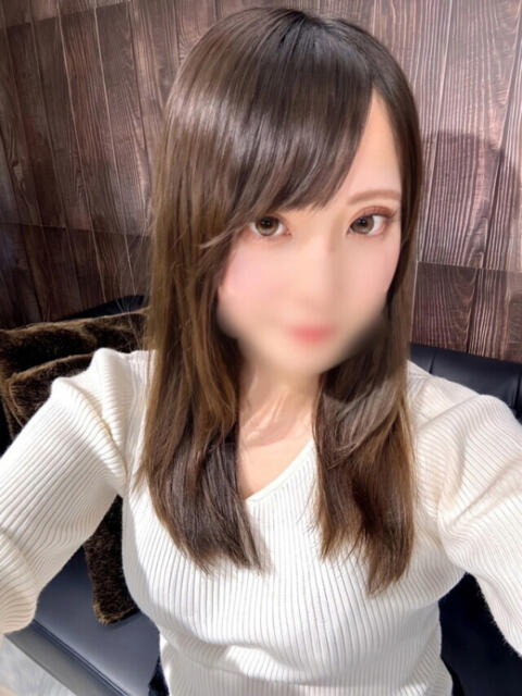 秋月　ちなつ 出張メンズエステ ロマンスSPA 奈良（出張性感エステ）