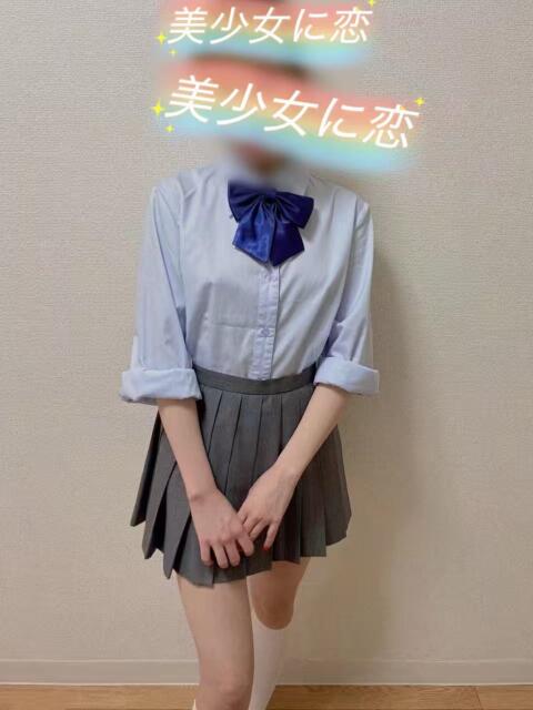 メロン 美少女に恋（アジアンデリヘル）