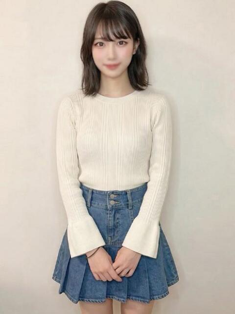 かこ♪F乳なのに経験人数1人 女子大生専門店白百合（デリヘル）