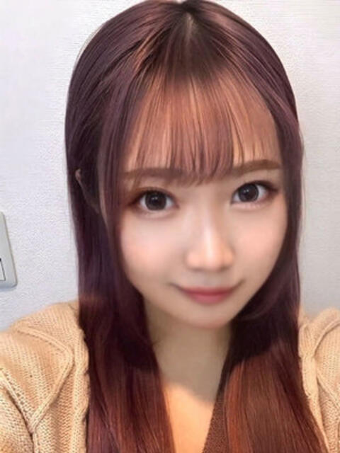 浅尾れいら 断りきれない美人マッサージ嬢たち（デリヘル＆エステ）