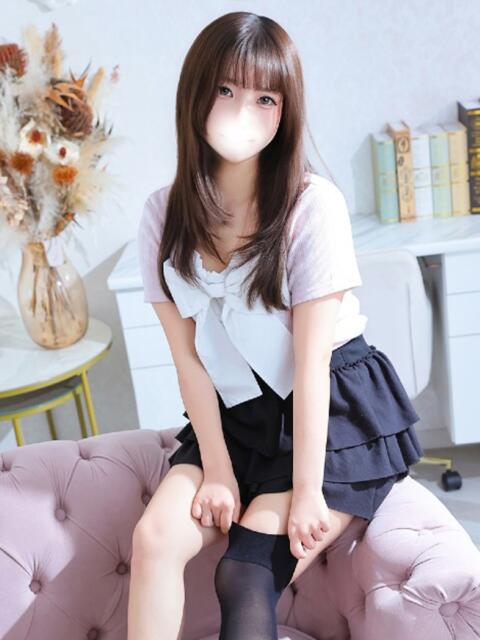 こころ★新卒18歳小柄ロリJD Chloe錦糸町店 S級素人清楚系デリヘル（デリヘル）