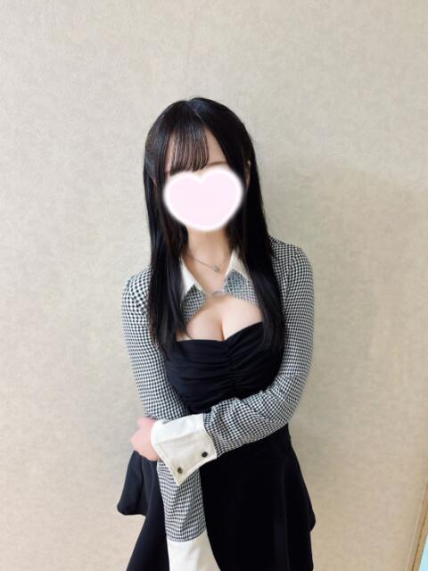 ゆうか【高３世代】 池袋S級素人派遣型東京美少女物語（派遣型リフレ）