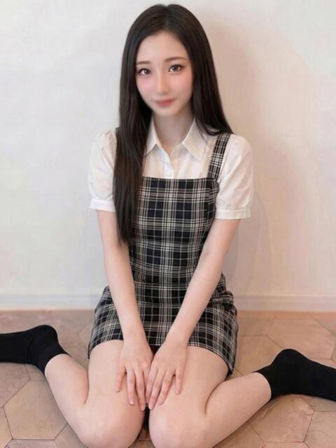 まもり★美脚で美人で美乳 現役女子大生コレクション(デリヘル)