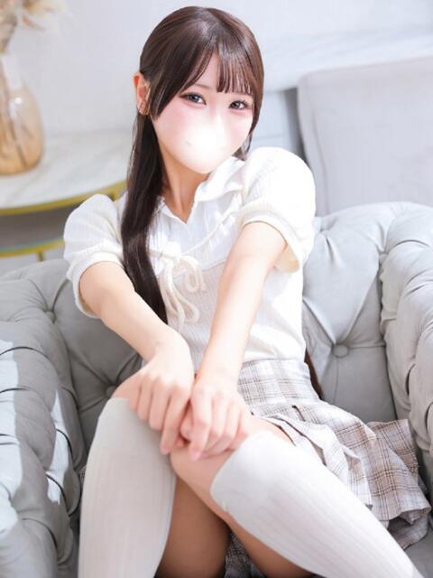 ももか★未経験×アイドル研究生 渋谷S級素人清楚系デリヘル chloe(デリヘル)