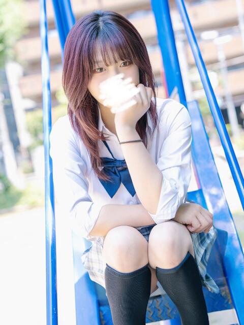 一色 とうか 妄想する女学生たち 梅田校（ホテヘル）