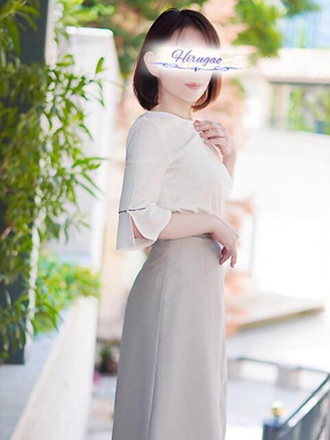 晴美 昼顔妻 五反田店（人妻系デリヘル）