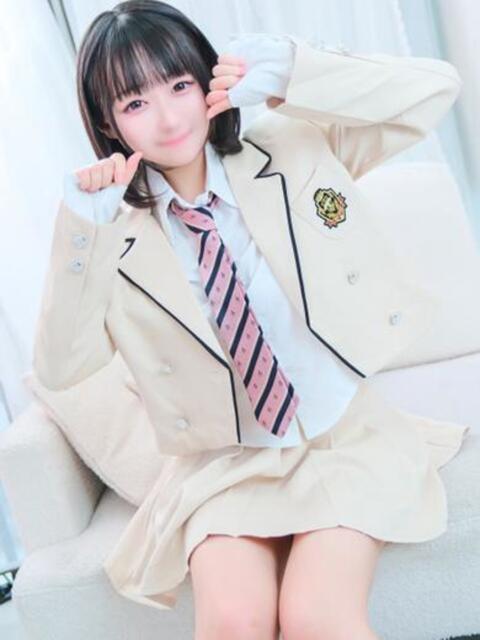 りおな E+アイドルスクール品川店（デリヘル）