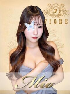 みお FIORE（池袋/おっパブ・セクキャバ）
