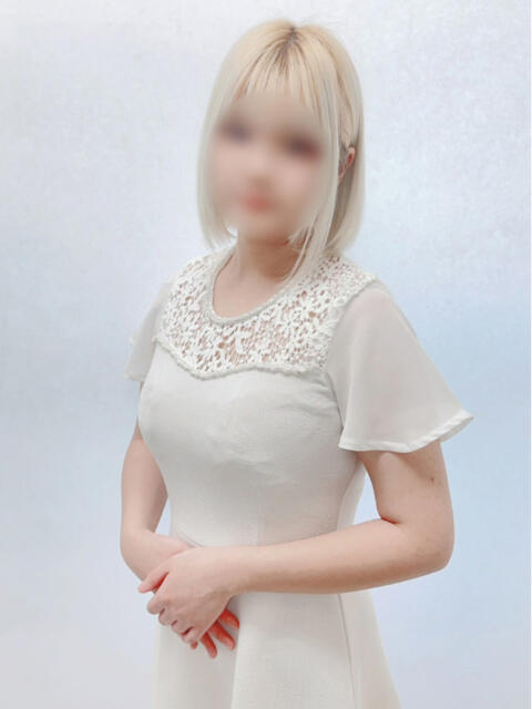 ゆゆ 西川口こんにちわいふ(シンデレラグループ)(人妻即尺ホテヘル&デリヘル)