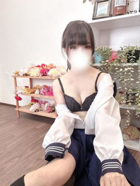 スレンダー清楚系ロリみそのちゃん ロイヤル　アテンダー（デリヘル）