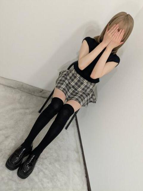 るみ 池袋しろパラ（ホテヘル（手コキ・オナクラ））