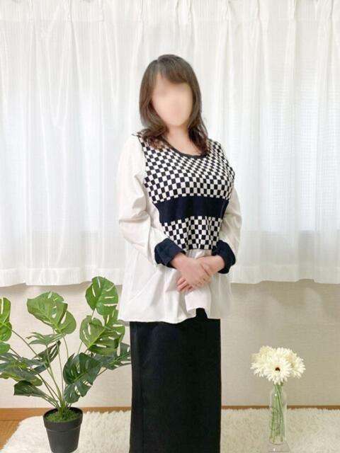 富谷 真美 こあくまな熟女たち 加古川店 (KOAKUMAグループ)(人妻・熟女デリヘル)