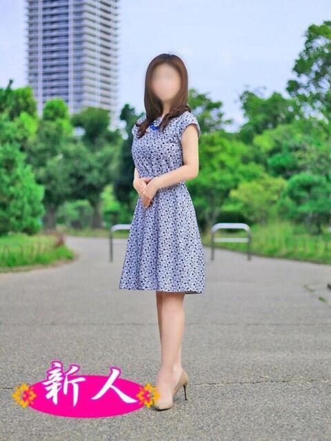 伊織 七奈 こあくまな熟女たち 加古川店 (KOAKUMAグループ)（人妻・熟女デリヘル）