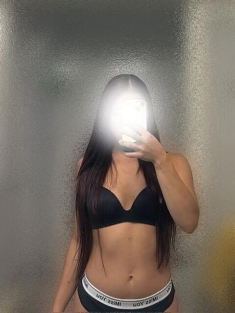そら★ハーフ沖縄美女 かりゆしOLの秘密【20代沖縄美女多数在籍-デリヘル×ヌードエステ】（性感エステ＆デリヘル）