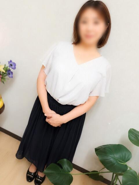 すずこ 完熟ばなな錦糸町店（待ち合わせ熟女デリヘル）