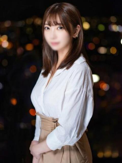 坂上おりえ【特S級愛嬌と美貌】 Ventura(ヴェントゥーラ)(回春マッサージ)