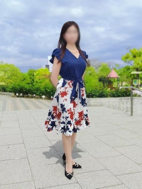 成海ことね こあくまな熟女たち 高松店(KOAKUMAグループ)(人妻・熟女デリヘル)