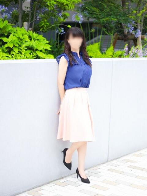 小宮 しずく こあくまな熟女たち 大塚店(KOAKUMAグループ)(人妻・熟女デリヘル)