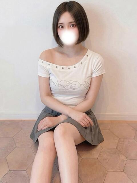 ゆめり★AV女優のMINAMOさん激似 鶯谷現役女子大生コレクション（デリヘル）