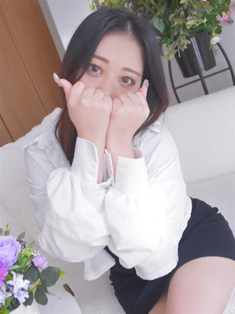 みな 甲府人妻城（人妻系デリヘル）