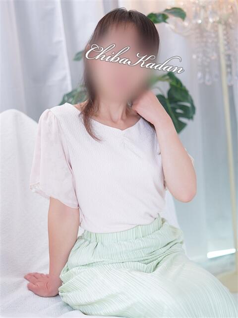 かすみ 千葉人妻花壇(人妻デリヘル)