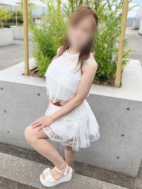 平野 夢 昼妻夜 滋賀店（駅待ち合わせ人妻デリヘル）