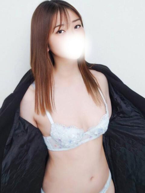 黒城ゆみか 全裸コレクション or 妄想痴漢電車（ホテヘル）