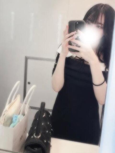 美人歯科衛生士！えれなちゃん ロイヤル　アテンダー（デリヘル）