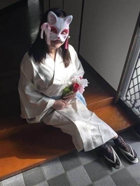 佐藤 なつき 厚木人妻花壇（人妻デリヘル）