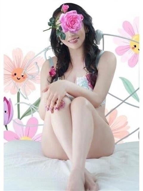 神崎 しの 厚木人妻花壇（人妻デリヘル）