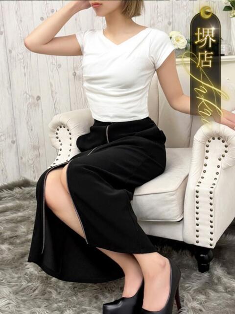 天城しおん 一夜妻（人妻デリヘル）