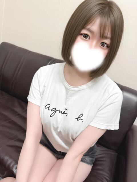 あず（驚愕の可愛さ ハニービー（Honey Bee）（デリヘル）