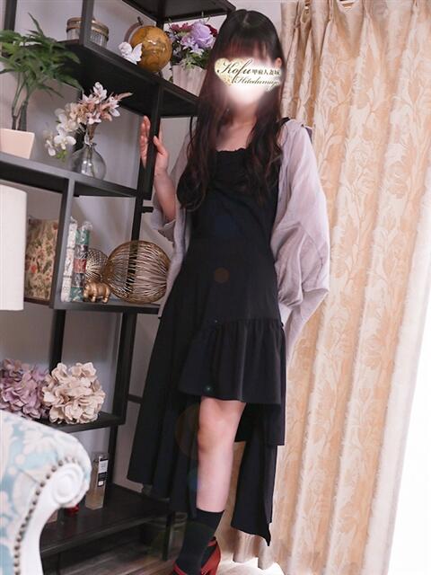 かな 甲府人妻城(人妻系デリヘル)