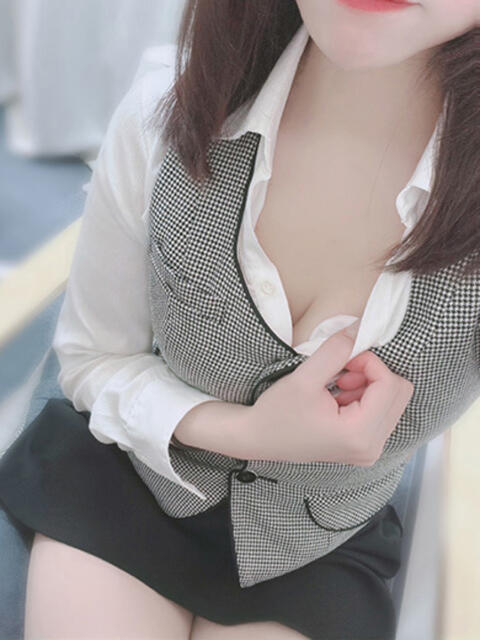菅原こはる 淫乱OL派遣商社 斉藤商事(デリヘル)