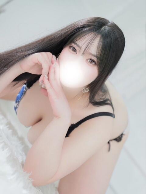るる ぽっちゃり巨乳素人専門店ぷにめろ池袋店(ぽっちゃり系デリヘル)