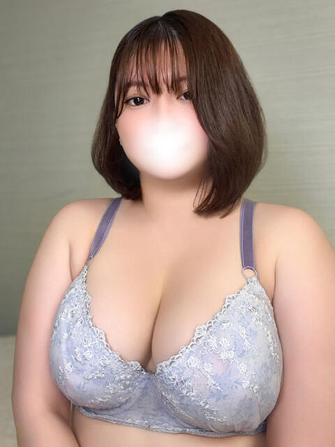 れいな 白いぽっちゃりさん（ぽっちゃり専門ホテヘル）