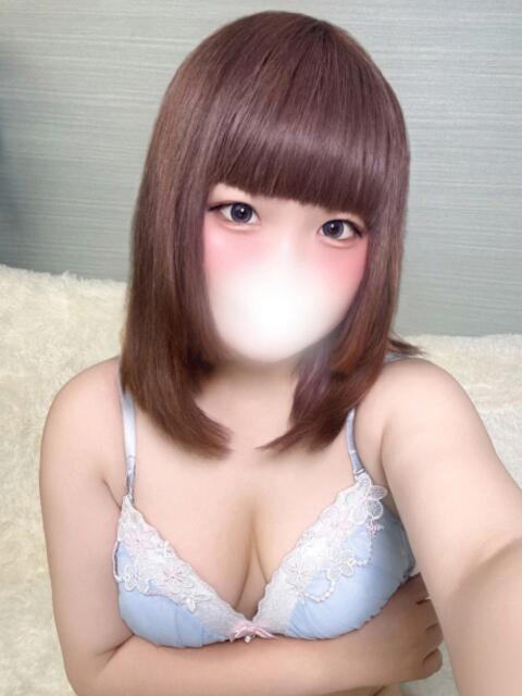 るり 白いぽっちゃりさん（ぽっちゃり専門ホテヘル）