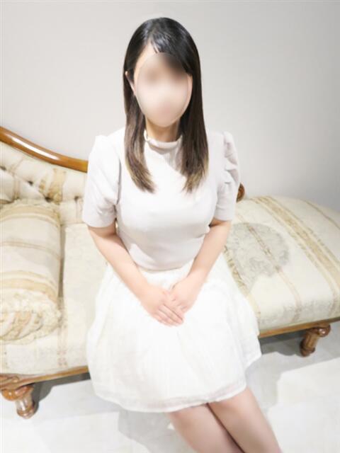 芝浦 由美 人妻セレブ宮殿（人妻デリヘル）