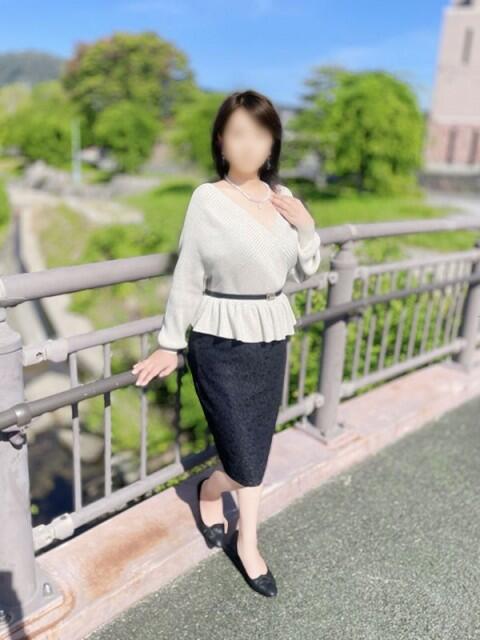 宮下楓 こあくまな熟女たち 広島店（KOAKUMAグループ）（人妻・熟女デリヘル）