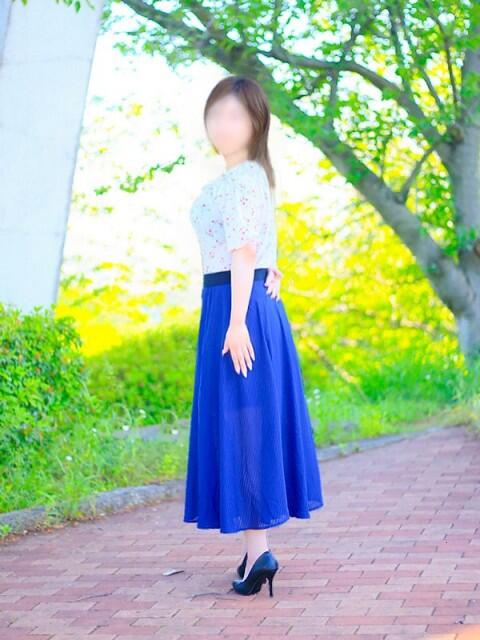 冬野 春香 こあくまな熟女たち姫路店(KOAKUMAグループ)(人妻・熟女デリヘル)