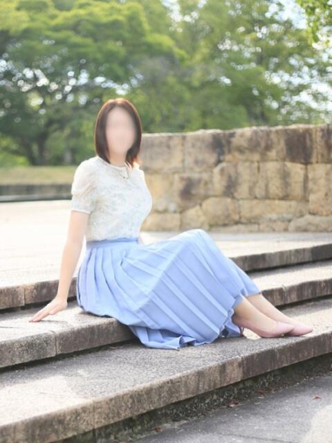 吉岡 いろは こあくまな熟女たち 加古川店 (KOAKUMAグループ)（人妻・熟女デリヘル）