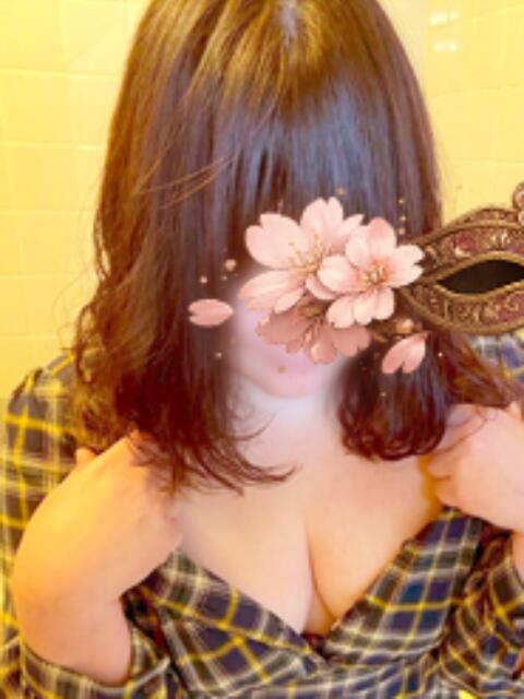 倉田　うらら 仮面ごとに咲く花（デリヘル）