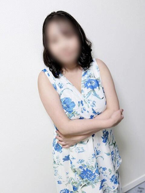まい 完熟ばなな札幌・すすきの（人妻熟女デリヘル）