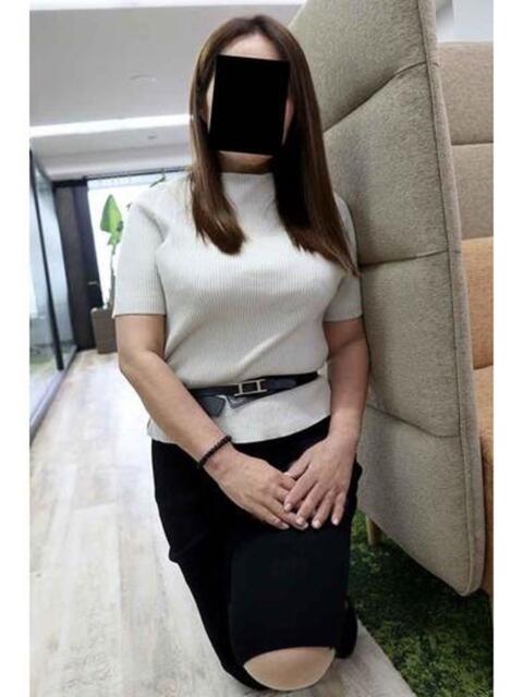 みれい 逢って30秒で即尺(人妻・熟女待ち合わせデリヘル)